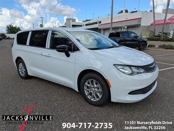 2026 Chrysler Voyager LX 4 Door Van Automatic