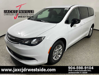 2026 Bright White Clearcoat Chrysler Voyager LX 4 Door Van G 3.6L V6 Cylinder Engine3.6 Automatic