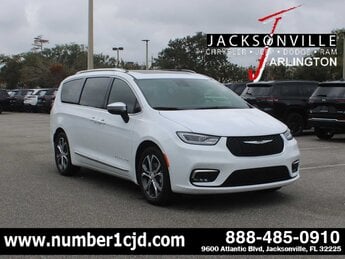 2026 Chrysler Pacifica Pinnacle Van FWD Automatic G 3.6L V6 Cylinder Engine3.6