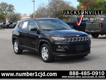 2022 Jeep Compass Latitude SUV 4 Door FWD G 2.4L 4 Cylinder Engine2.4 Automatic
