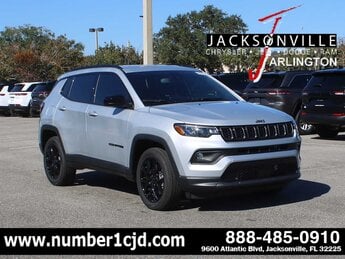 2026 Silver Zynith Metallic Clearcoat Jeep Compass Latitude Altitude SUV 4X4 Automatic G 2.0L 4 Cylinder Engine2.0 4 Door