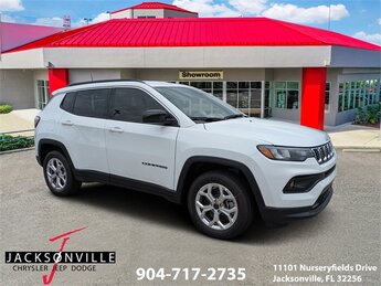 2025 Jeep Compass Latitude Automatic 2.0L I4 DOHC Engine SUV 4X4 4 Door