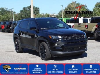 2026 Diamond Black Crystal Pearlcoat Jeep Compass Latitude Altitude Automatic 4X4 SUV 4 Door G 2.0L 4 Cylinder Engine2.0