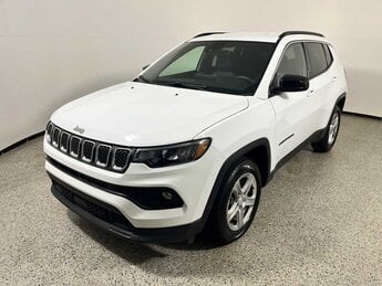 2024 Jeep Compass Latitude 4 Door G 2.0L 4 Cylinder Engine2.0 Automatic