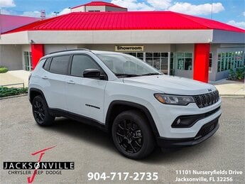 2026 Bright White Clearcoat Jeep Compass Latitude Altitude 4 Door SUV Automatic 4X4