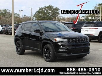 2026 Diamond Black Crystal Pearlcoat Jeep Compass Latitude Altitude 4X4 SUV 4 Door Automatic G 2.0L 4 Cylinder Engine2.0