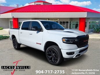 2022 Diamond Black Crystal Pearlcoat Jeep Compass Limited 4X4 2.4L I4 Engine SUV Automatic