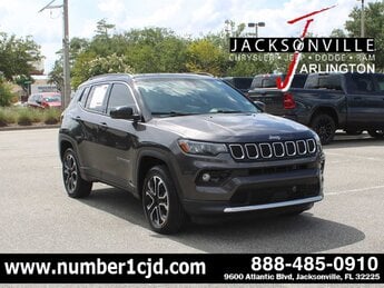 2023 Granite Crystal Metallic Clearcoat Jeep Compass Limited SUV 4X4 Automatic G 2.0L 4 Cylinder Engine2.0