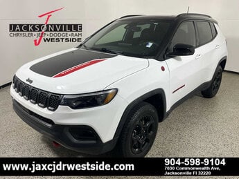 2023 Bright White Clearcoat Jeep Compass Trailhawk 4X4 SUV 4 Door G 2.0L 4 Cylinder Engine2.0
