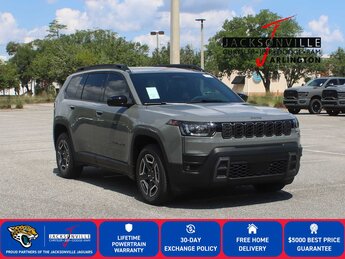 2026 Sting-Gray Clearcoat Jeep Cherokee Laredo 4 Door Automatic (CVT) H 1.6L 4 Cylinder Engine1.6 4X4 SUV