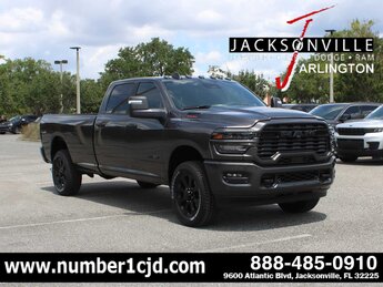 2025 Ram 3500 Big Horn 4X4 Automatic 4 Door G 6.4L 8 Cylinder Engine6.4 Truck