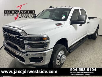2025 Ram 3500 Tradesman Truck 4X4 Automatic 4 Door