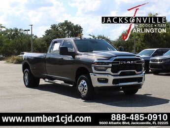 2025 Granite Crystal Metallic Clearcoat Ram 3500 Tradesman 4X4 Automatic 4 Door G 6.4L 8 Cylinder Engine6.4