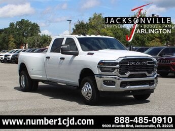 2025 Bright White Clearcoat Ram 3500 Tradesman 4X4 Automatic Truck G 6.4L 8 Cylinder Engine6.4