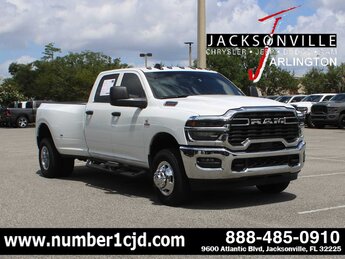 2026 Bright White Clearcoat Ram 3500 Tradesman Automatic 4 Door Truck