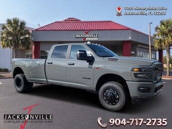 2026 Ceramic Gray Clearcoat Ram 3500 Big Horn Automatic 4 Door 6.7L I6 Engine 4X4 Truck