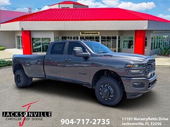 2026 Ram 3500 Big Horn 4X4 Truck 4 Door 6.7L I6 Engine