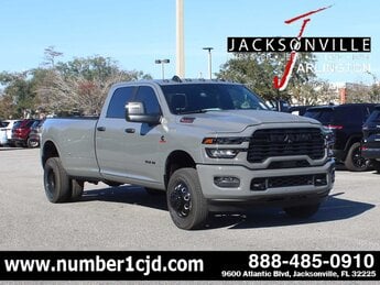 2026 Ceramic Gray Clearcoat Ram 3500 Big Horn Truck 4X4 4 Door D 6.7L Straight 6 Cylinder Engine6.7