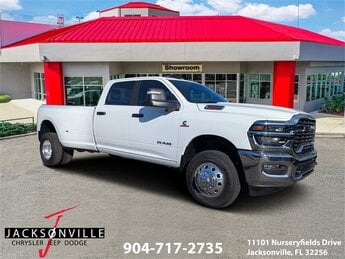 2026 Ram 3500 Big Horn 6.7L I6 Engine 4X4 Truck 4 Door