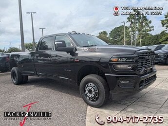 2026 Ram 3500 Big Horn Automatic 6.7L I6 Engine 4X4 4 Door Truck