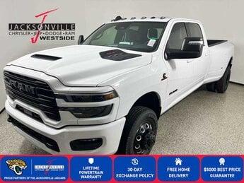 2026 Ram 3500 Laramie D 6.7L Straight 6 Cylinder Engine6.7 4X4 Automatic Truck