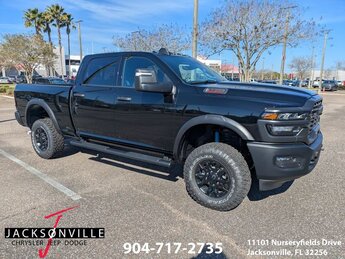 2026 Diamond Black Crystal Pearlcoat Ram 2500 Tradesman 4 Door Automatic 6.4L V8 Engine Truck