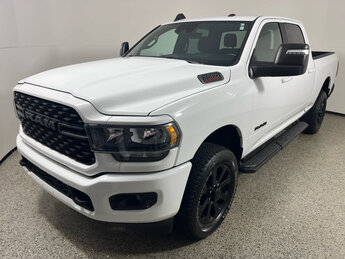 2024 Bright White Clearcoat Ram 2500 Big Horn Truck Automatic G 6.4L 8 Cylinder Engine6.4 4 Door 4X4