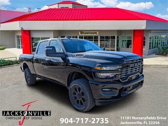 2026 Diamond Black Crystal Pearlcoat Ram 2500 Big Horn Truck 6.4L V8 Engine 4X4