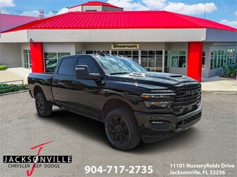 2026 Diamond Black Crystal Pearlcoat Ram 2500 Big Horn 4 Door Automatic Truck 4X4 6.4L V8 Engine