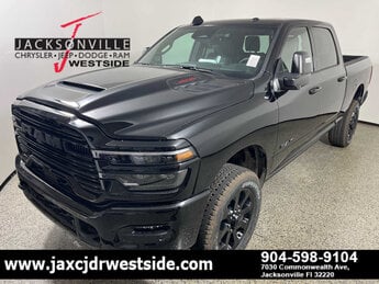 2025 Diamond Black Crystal Pearlcoat Ram 2500 Laramie Truck 4X4 G 6.4L 8 Cylinder Engine6.4 4 Door