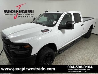 2025 Ram 2500 Tradesman 4 Door Automatic G 6.4L 8 Cylinder Engine6.4