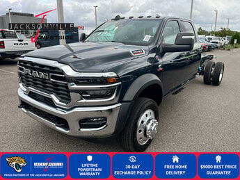 2026 Forged Blue Metallic Ram 4500 Chassis Cab Tradesman Automatic D 6.7L Straight 6 Cylinder Engine6.7 4 Door