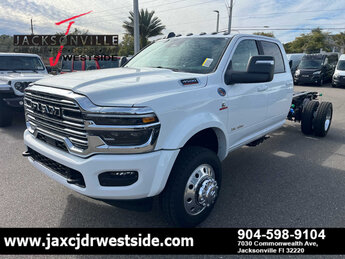 2026 Ram 4500 Chassis Cab Big Horn 4 Door Truck Automatic D 6.7L Straight 6 Cylinder Engine6.7 4X4