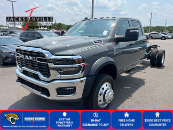 2026 Ram 4500 Chassis Cab Tradesman Automatic Truck 4X4 4 Door D 6.7L Straight 6 Cylinder Engine6.7