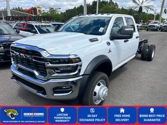 2026 Ram 5500 Chassis Cab Tradesman 4X4 Truck D 6.7L Straight 6 Cylinder Engine6.7 Automatic