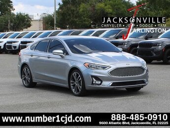 2020 Iconic Silver Metallic Ford Fusion Titanium G 2.0L 4 Cylinder Engine2.0 Car Automatic FWD 4 Door