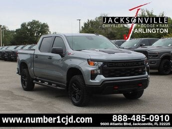 2026 Sterling Gray Metallic Chevrolet Silverado 1500 Custom Trail Boss 4 Door Automatic D 3.0L Straight 6 Cylinder Engine3.0 4X4