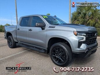 2025 Sterling Gray Metallic Chevrolet Silverado 1500 LT Trail Boss EcoTec3 5.3L V8 Engine Truck Automatic 4 Door
