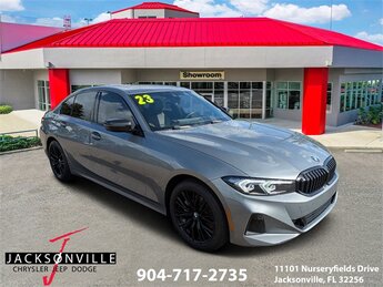 2023 Gray Metallic BMW 3 Series 330i xDrive 2.0L 4-Cylinder DOHC 16V Turbocharged Engine 4 Door Automatic AWD Car