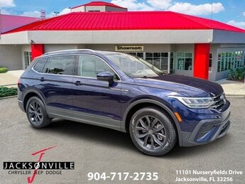 2023 Atlantic Blue Metallic Volkswagen Tiguan 2.0T SE 4 Door FWD SUV 2.0L TSI DOHC Engine