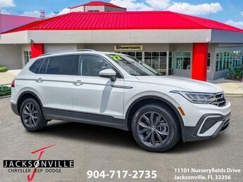 2022 Volkswagen Tiguan 2.0T SE Automatic SUV FWD 2.0L TSI DOHC Engine