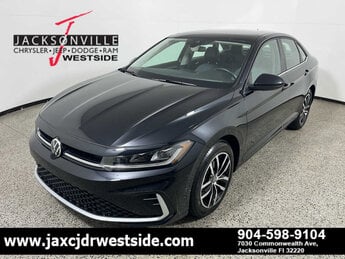 2025 Deep Black Pearl Volkswagen Jetta SE Automatic FWD G 1.5L 4 Cylinder Engine1.5 Car 4 Door