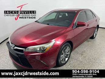 2017 Toyota Camry SE FWD Car 4 Door