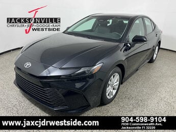 2025 Toyota Camry LE 4 Door H 2.5L 4 Cylinder Engine2.5 FWD Automatic (CVT)