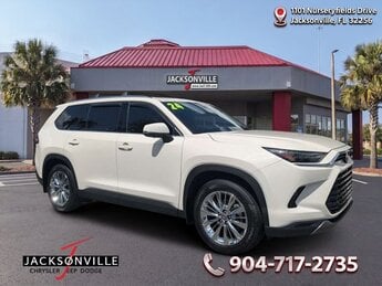 2024 Coastal Cream Toyota Grand Highlander Platinum AWD Automatic SUV 2.4L 4-Cylinder Engine