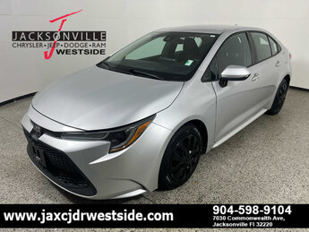 2020 Classic Silver Metallic Toyota Corolla LE 4 Door Automatic (CVT) Car FWD