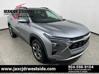 2025 Chevrolet Trax LT 4 Door FWD F 1.2L 3 Cylinder Engine1.2 SUV