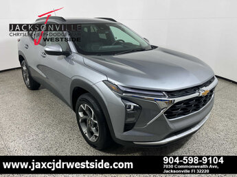 2025 Chevrolet Trax LT 4 Door FWD F 1.2L 3 Cylinder Engine1.2 SUV