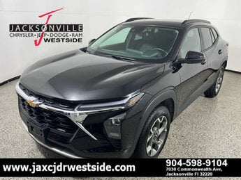 2025 Mosaic Black Metallic Chevrolet Trax LT 4 Door Automatic FWD