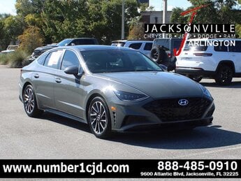 2022 Hampton Gray Hyundai Sonata Limited G 1.6L 4 Cylinder Engine1.6 FWD Automatic 4 Door